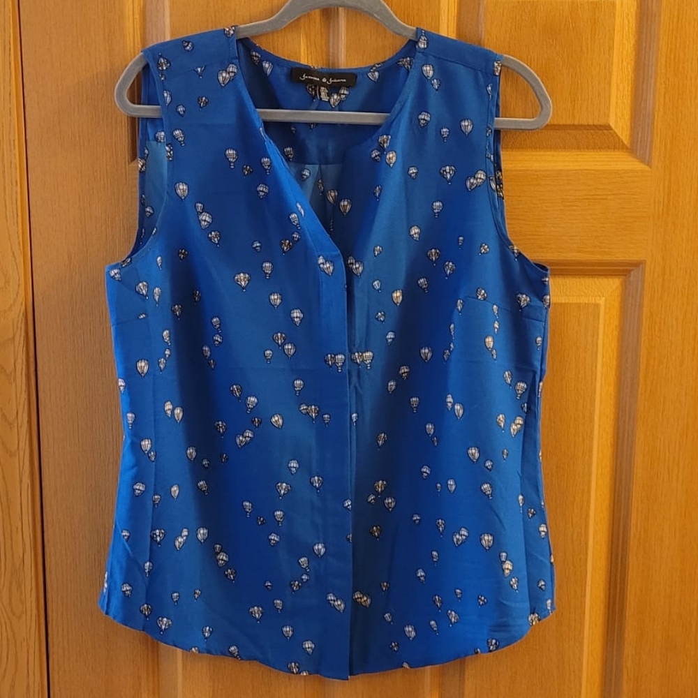 Hot air balloon print top